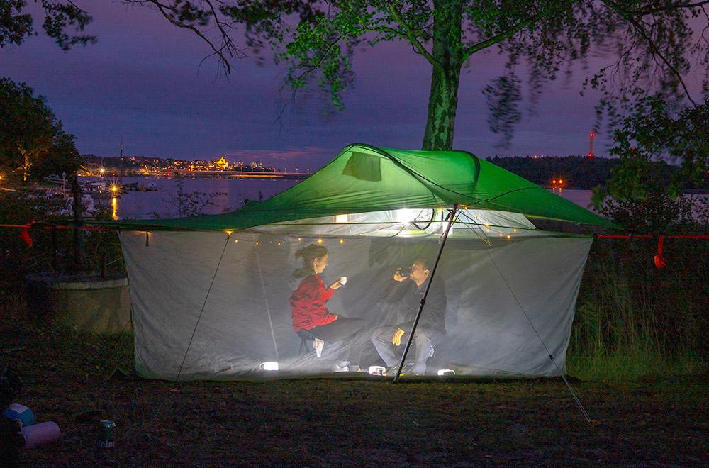 couple camping (4390522847305)