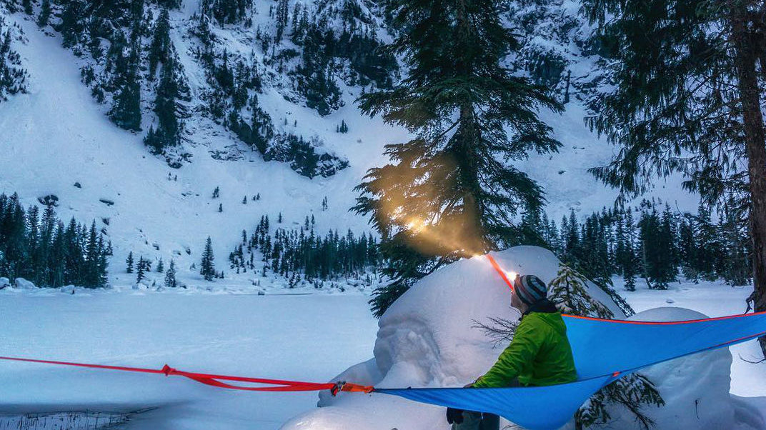 5 Ways to Stay Warm in Your Tree Tent This Winter
